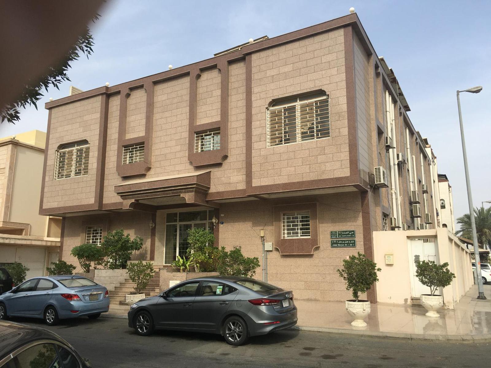 Al Safa Apartment Main image 2